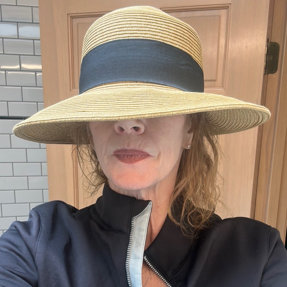 Karen Keith Straw Hat with Black Ribbon - Picture 7 of 9